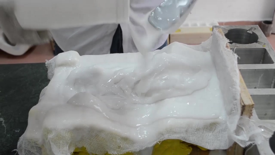 模具硅膠刷模如何使用，有什么需要注意的 ？