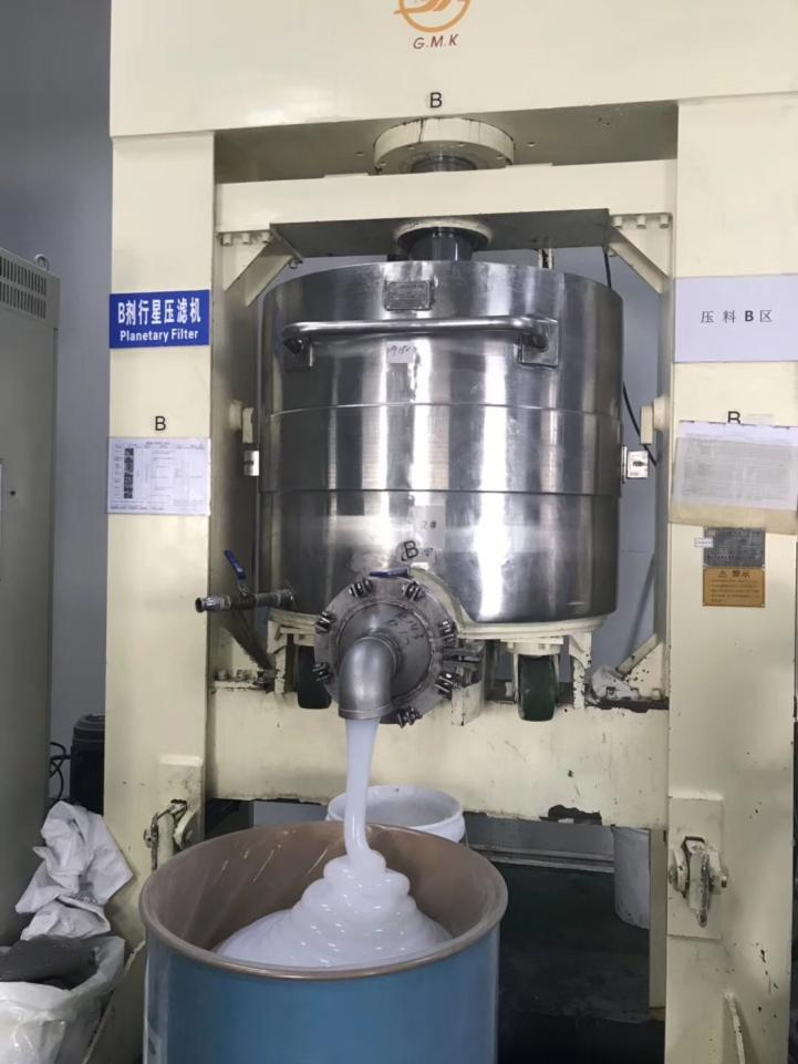 模壓模具硅膠制品有什么優(yōu)點(diǎn)？